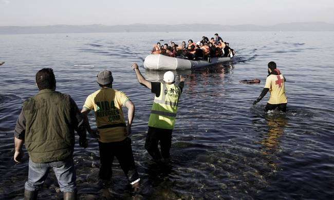 Προσφυγικές ροές κάνουν και πάλι την εμφάνιση τους στο Αιγαίο